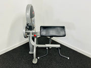 StarTrac Instinct Bicep Curl Machine
